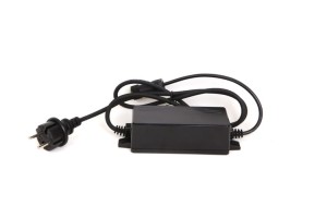 WORX - Ładowarka / Zasilacz WA3744 (100-240V, 24-28V, 50W) - 50029485