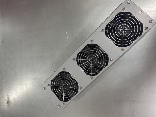 Metal fan with three black plastic fans