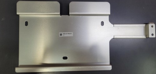 GOODWE_an irregularly shaped metal mounting plate