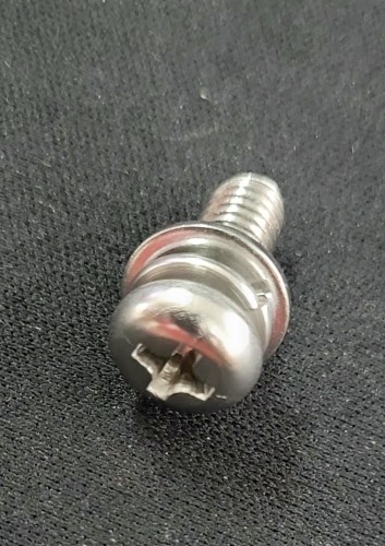 GOODWE_368-20010-00_1 metal screw.jpg